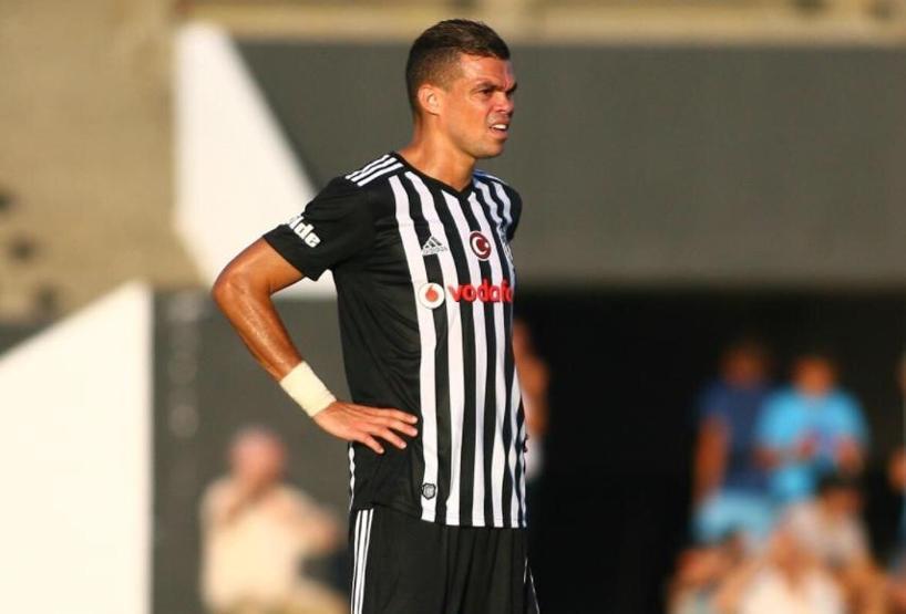 Pepe Beşiktaş formasıyla ilk maçına çıktı