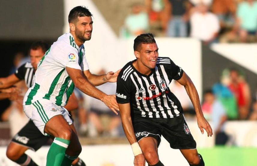 Pepe Beşiktaş formasıyla ilk maçına çıktı