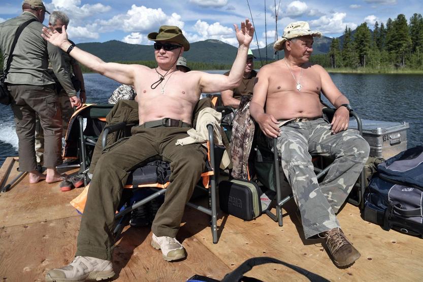 Putin zıpkınla avlandı