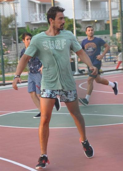 Çeşmede basket şov