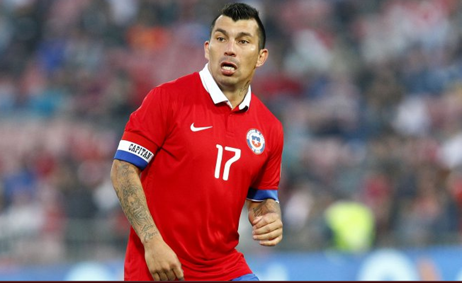 Beşiktaşta savunma hattı arayışı: Medel Beşiktaşa Tamam dedi