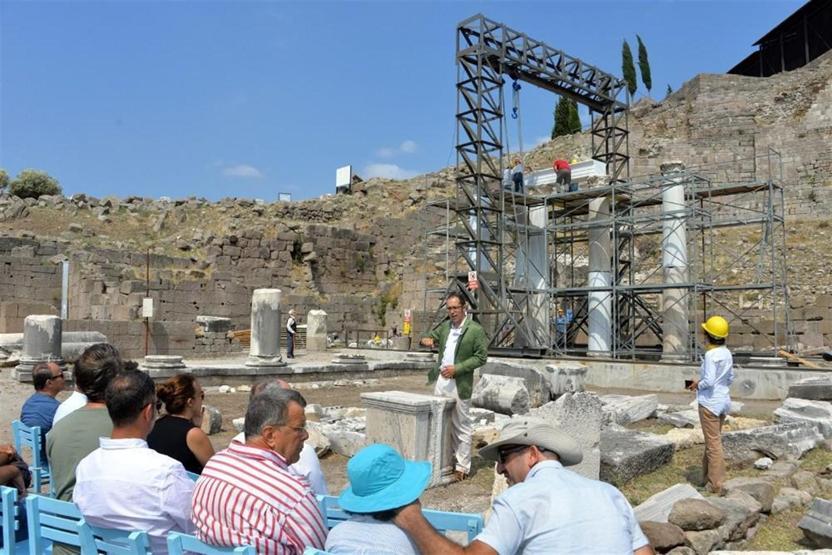 Pergamonun arkeologu Bachmann son projesi Gymnasiumda anıldı