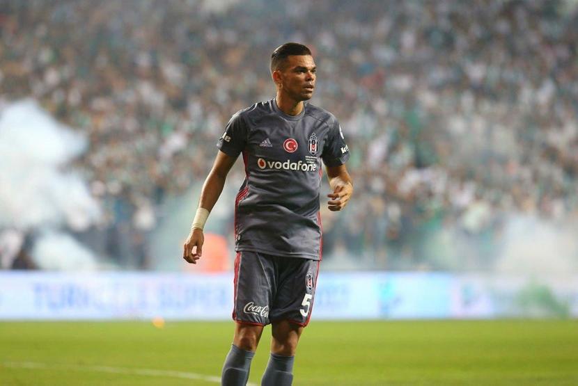 Beşiktaş - Antalyaspor maçında Beşiktaşın ilk 11i