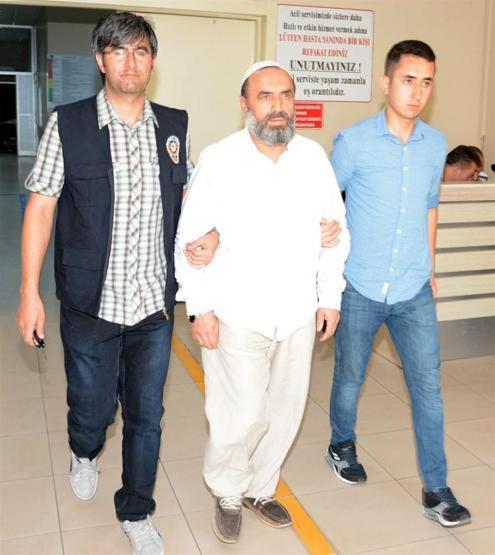 Semt pazarına FETÖ baskını: Sebze satarken gözaltına alındı