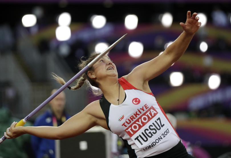Eda Tuğsuz Londrada tarih yazdı, dünya 5.si oldu