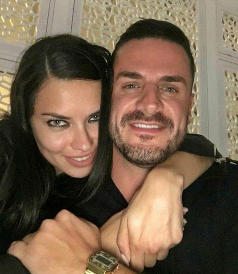 Eski sevgilisiyle fotoğrafını paylaşınca Metin Hara’nın yanıtı gecikmedi