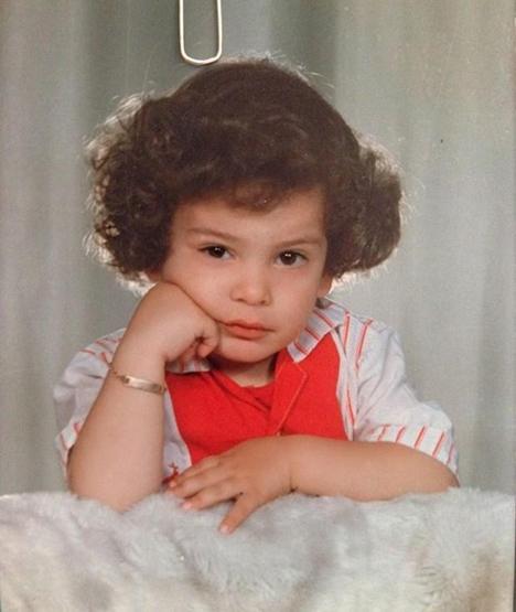 Ünlülerin çocukluk fotoğrafları