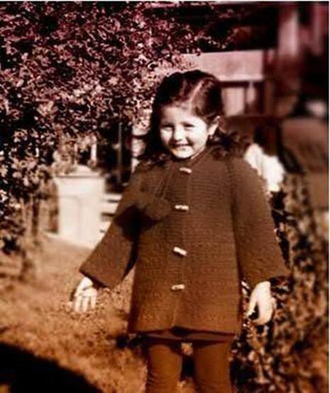 Ünlülerin çocukluk fotoğrafları