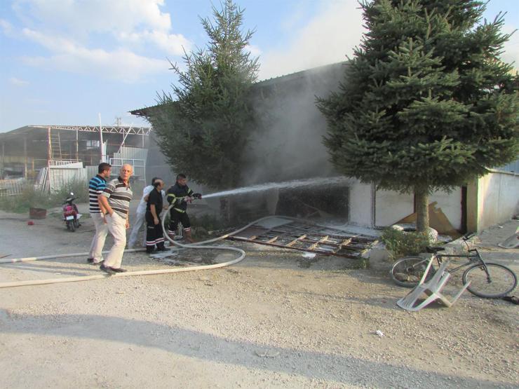 iş yerinde patlama: 3 yaralı