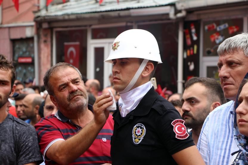 Şehit Eren Bülbül son yolculuğuna uğurlandı