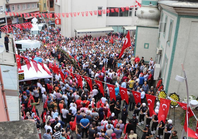 Şehit Eren Bülbül son yolculuğuna uğurlandı