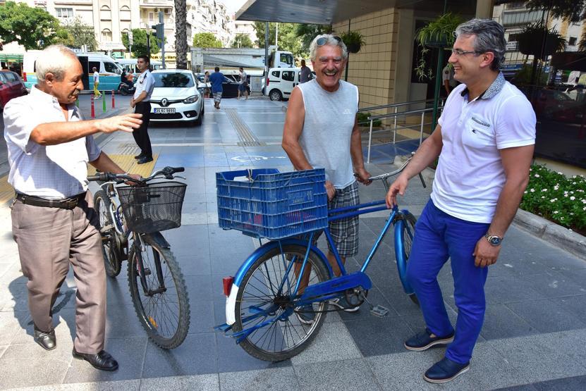 Belediye başkanının makam aracı motosiklet
