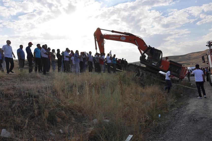 Ağrıda katliam gibi kaza: 7 ölü, 11 yaralı