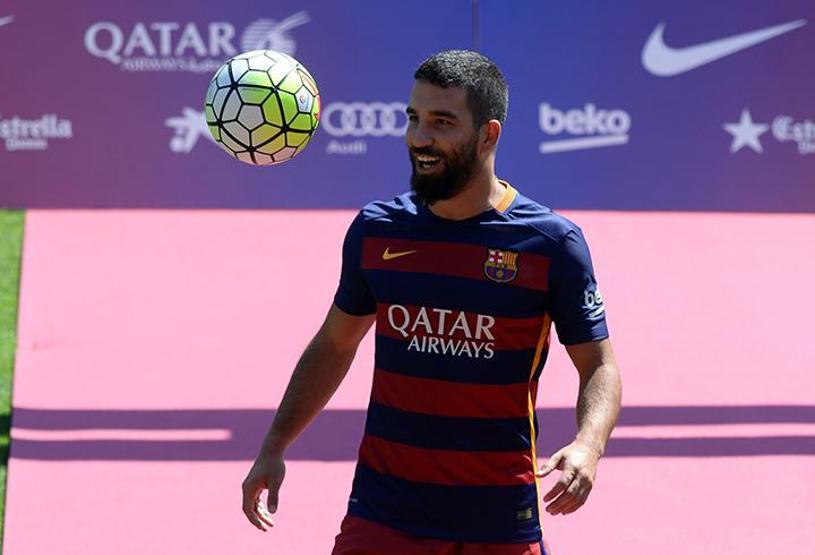 Xavi Barcelonaya 112 milyon euroya patladı