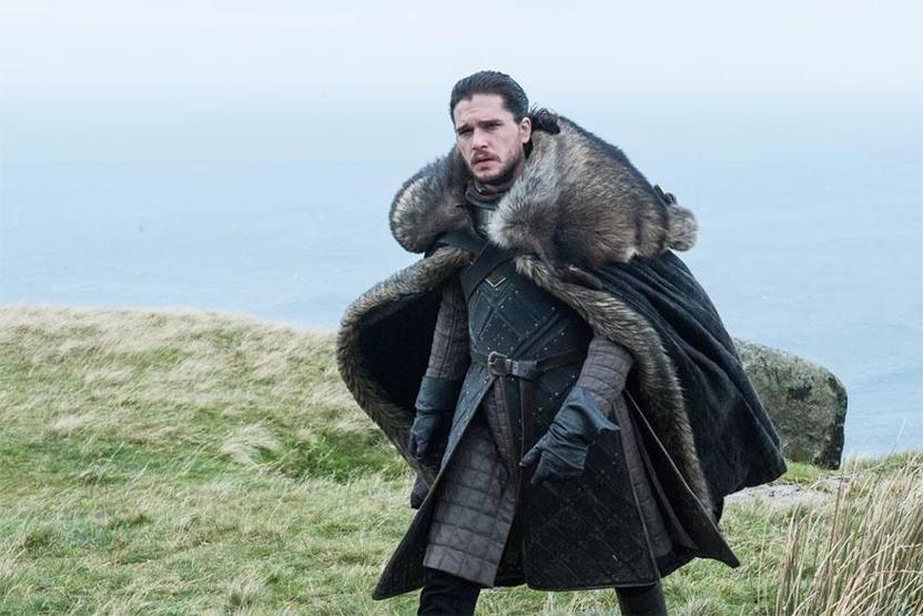 Game of Thrones kostümü meğer IKEA halısıymış