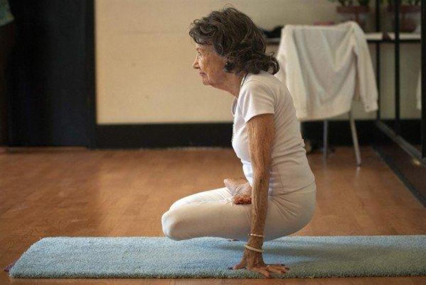 İşte dünyanın en yaşlı yoga eğitmeninden uzun ve sağlıklı yaşamanın sırrı