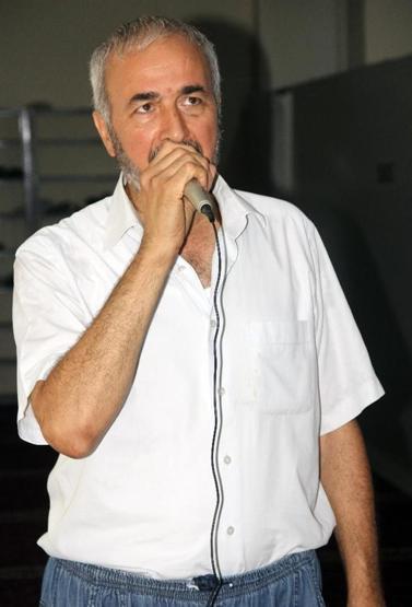 Adana’da ’ezanı kötü okuyorsun’ kavgası: 2 yaralı