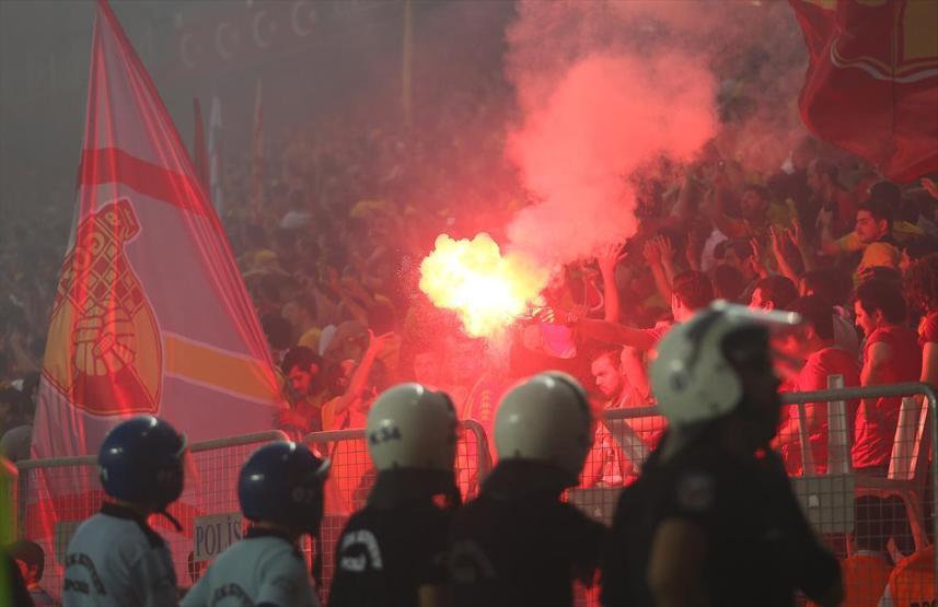 Son dakika: Göztepe-Eskişehirspor finali operasyonu... 72 kişi için yakalama kararı
