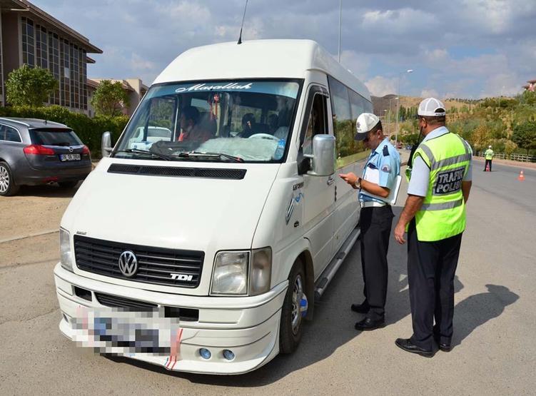 İstanbulda 8 bin korsan okul servisi var
