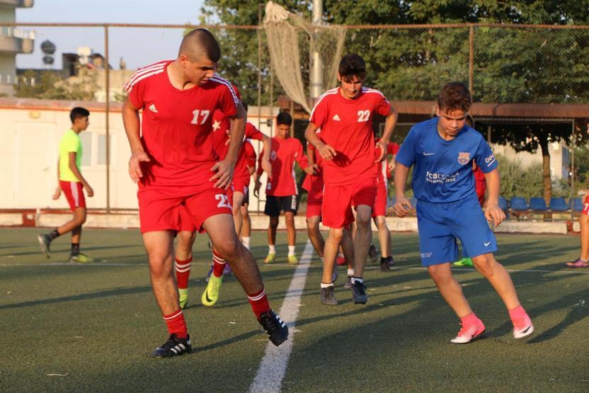 Barcelonaya transfer olan 12 yaşındaki Kaanın hedefi büyük