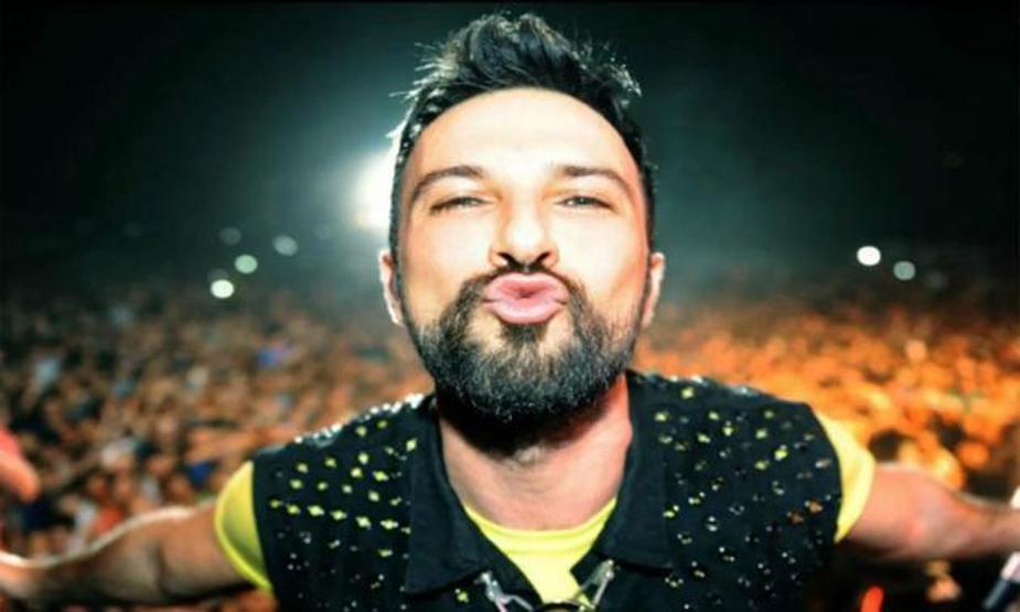 Tarkan o klinikte gençleşecek