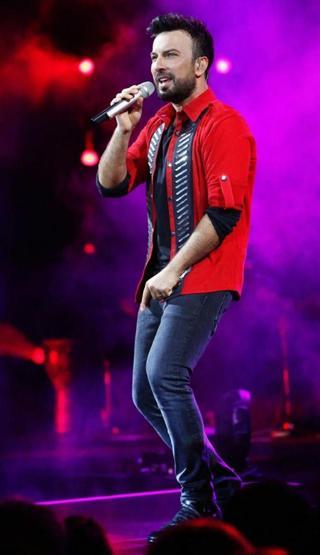 Tarkan o klinikte gençleşecek