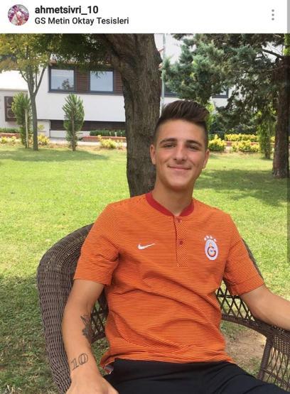 Galatasaraylı Ahmet Sivrinin fotoğrafı tepki çekti
