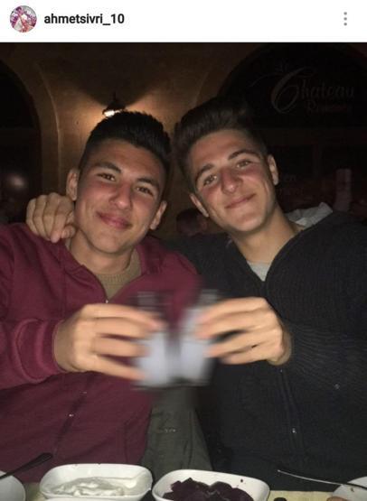 Galatasaraylı Ahmet Sivrinin fotoğrafı tepki çekti