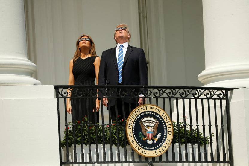 Trumpın güneş tutulması görüntüleri sosyal medyayı salladı