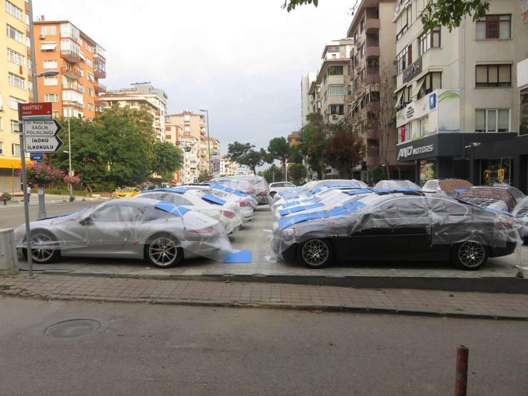 Galericilerin kilimli, paspaslı, ambalajlı dolu önlemi