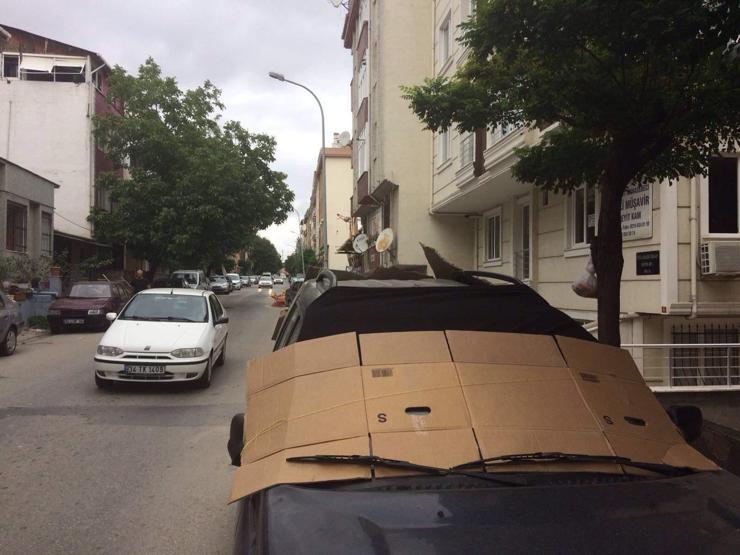 Galericilerin kilimli, paspaslı, ambalajlı dolu önlemi