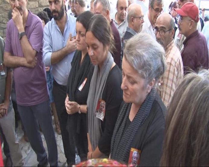 Bülent Ulueri Dev-Genç Marşıyla uğurladılar
