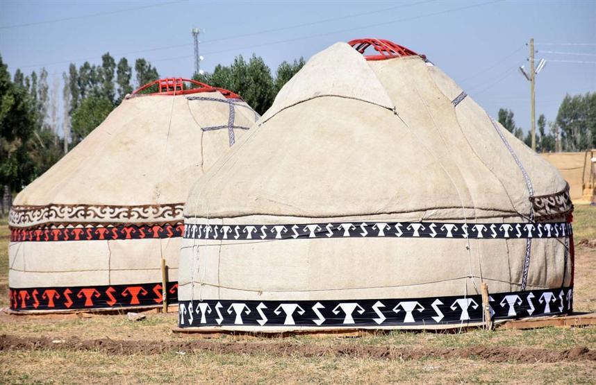 Malazgirtin zaferini kutlamak için otağ kurdular