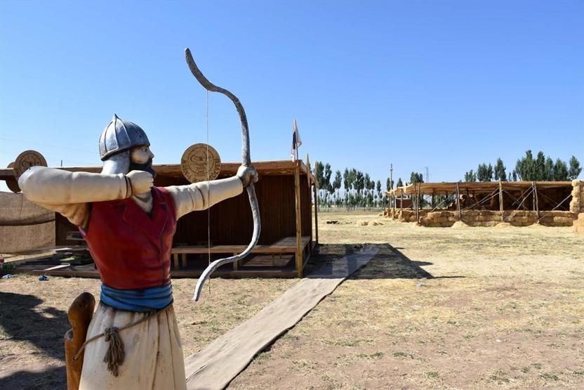 Malazgirtin zaferini kutlamak için otağ kurdular