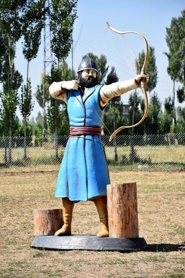 Malazgirtin zaferini kutlamak için otağ kurdular