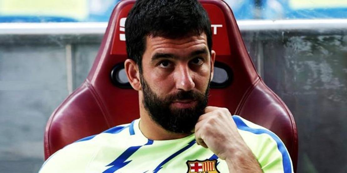 Arda Turan Cuma gününe kadar Barcelonadan gönderilecek