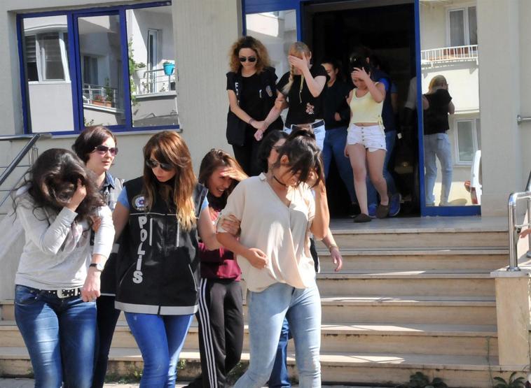 Yalovada büyük fuhuş operasyonu: 73 gözaltı