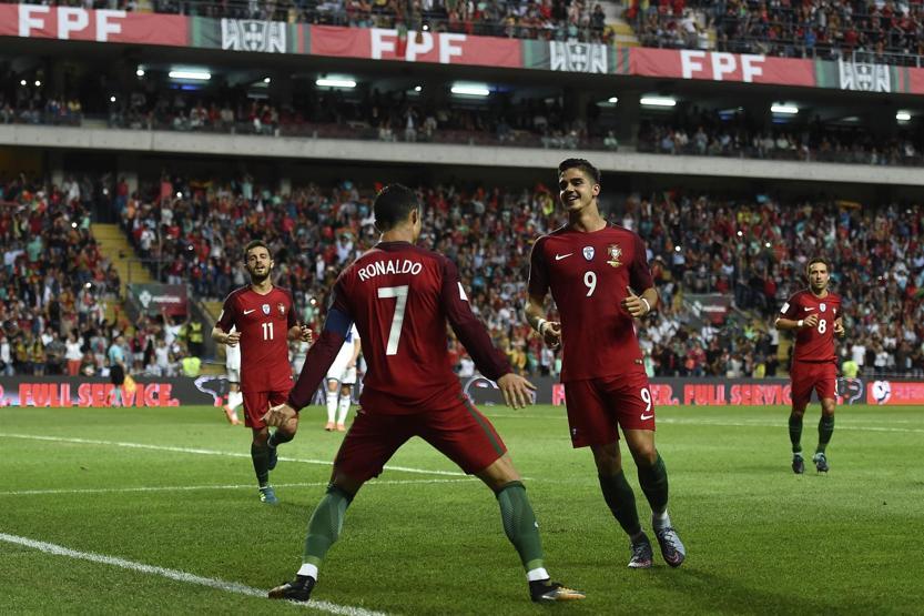 Ronaldo yine tarihe geçti