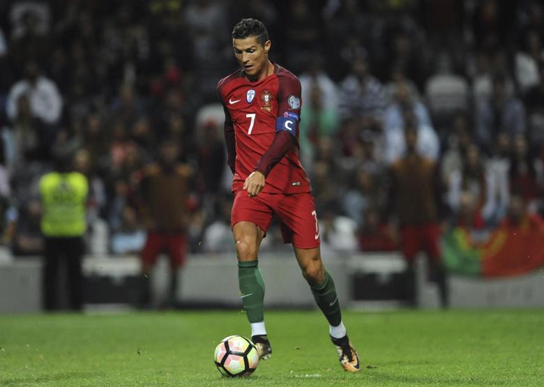 Ronaldo yine tarihe geçti