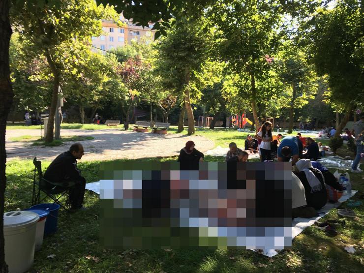 Yasağa kulak asmadılar: İstanbulda kaçak kurban kesimleri