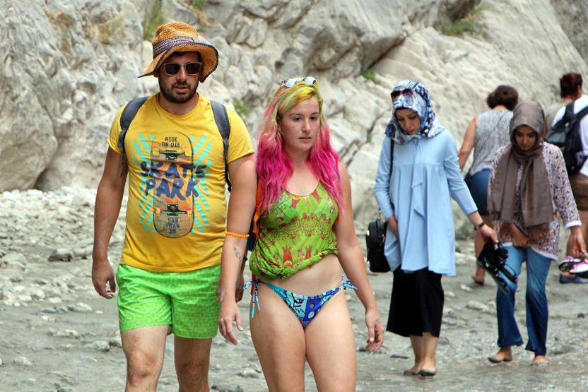 Dünyaca ünlü kanyonda bayram izdihamı: 9 günde 50 bin kişi