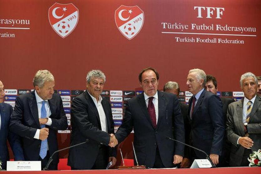Burak Yılmaz ve Lucescu basın toplantısı düzenledi