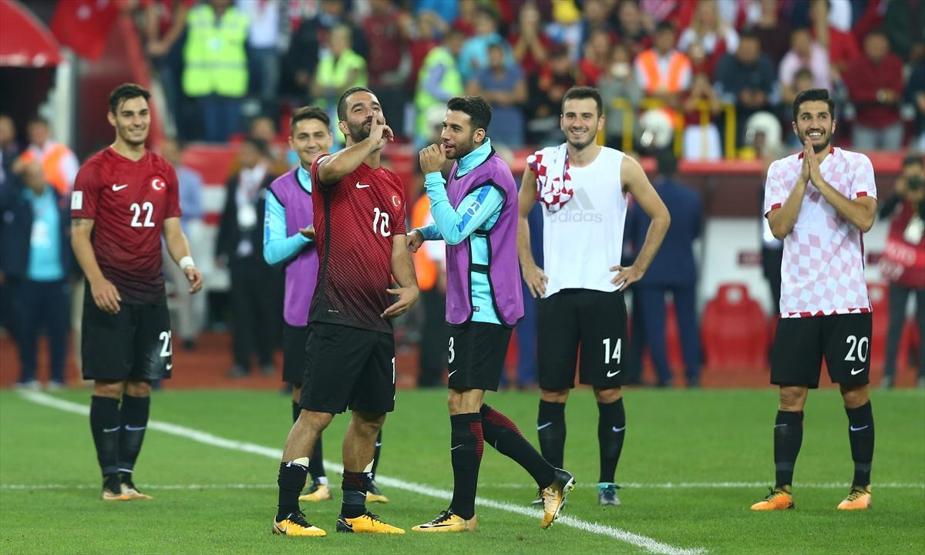 Hırvatistan galibiyeti sonrası Emre Mor şoku: Bir tek o sevinmedi