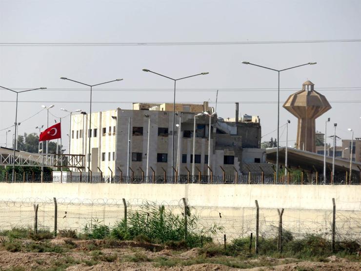 Telabyaddaki ABD bayrakları ile PYD flamaları kaldırıldı