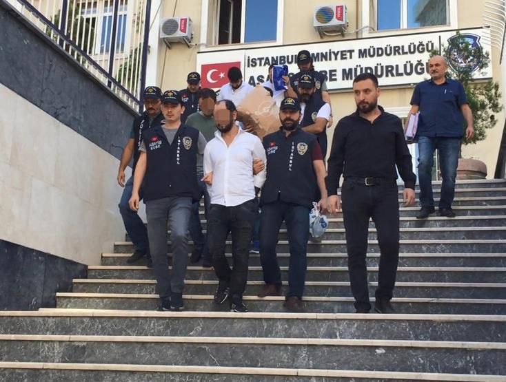 Altın emzik bile almışlar