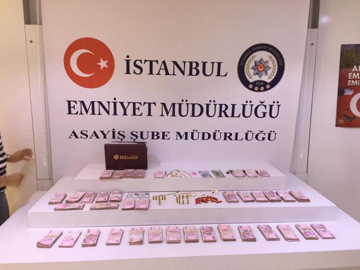 Altın emzik bile almışlar