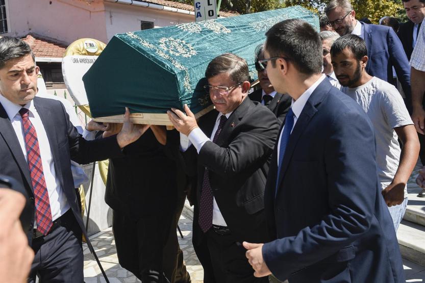 Prof. Dr. Şerif Mardin son yolculuğuna uğurlandı