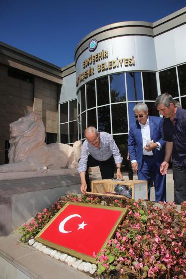 CHPli belediye başkanları güvercin aracılığıyla haberleşti