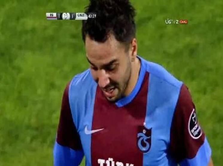 Volkan Şen ağlayarak gitmişti, omuzlarda döndü