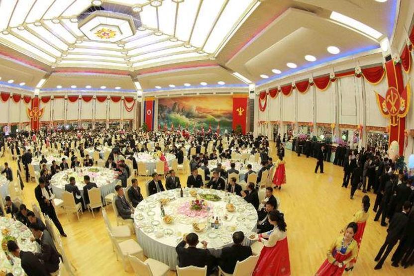 Kim Jong Un hidrojen bombası için parti verdi